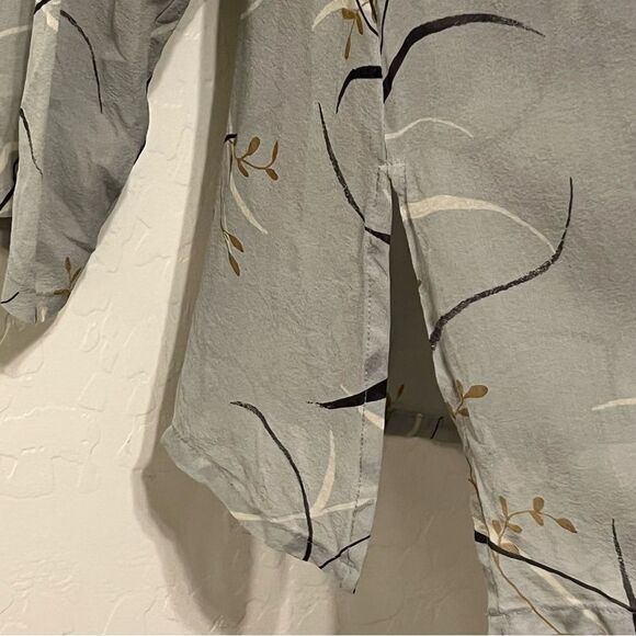 Vintage 100% Silk Floral Print Tunic Long Sleeve Button Up Split Hem Blue Top L - Picture 6 of 16